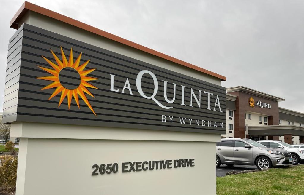 La Quinta Inn By Wyndham Indianapolis Airport Executive Dr Kültér fotó
