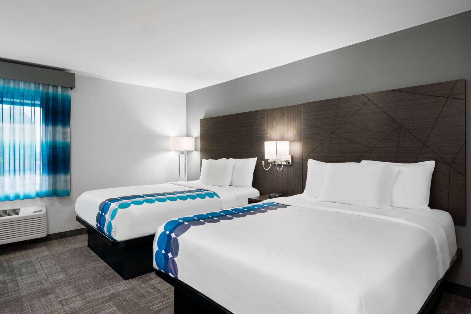 La Quinta Inn By Wyndham Indianapolis Airport Executive Dr Kültér fotó