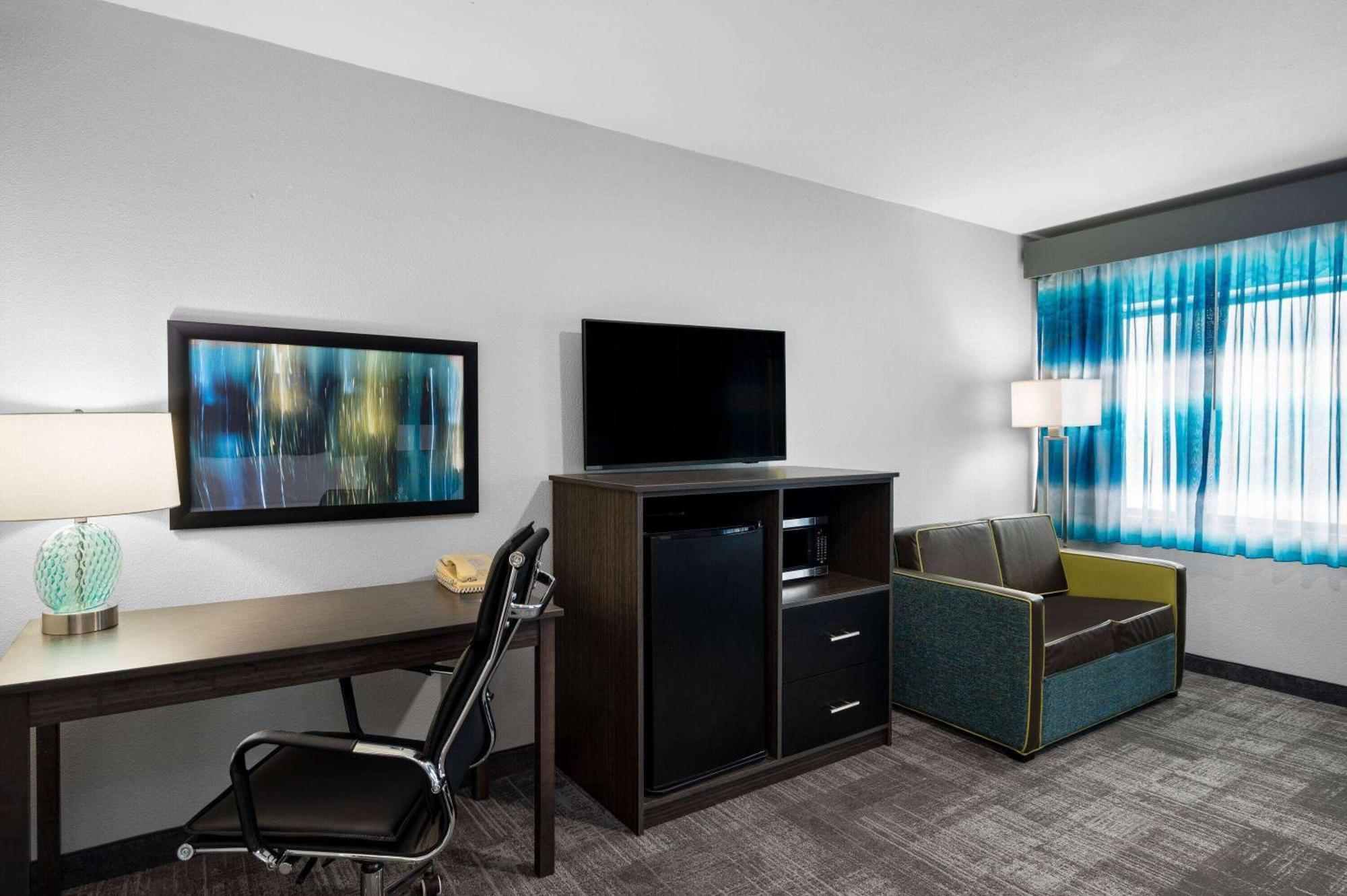 La Quinta Inn By Wyndham Indianapolis Airport Executive Dr Kültér fotó