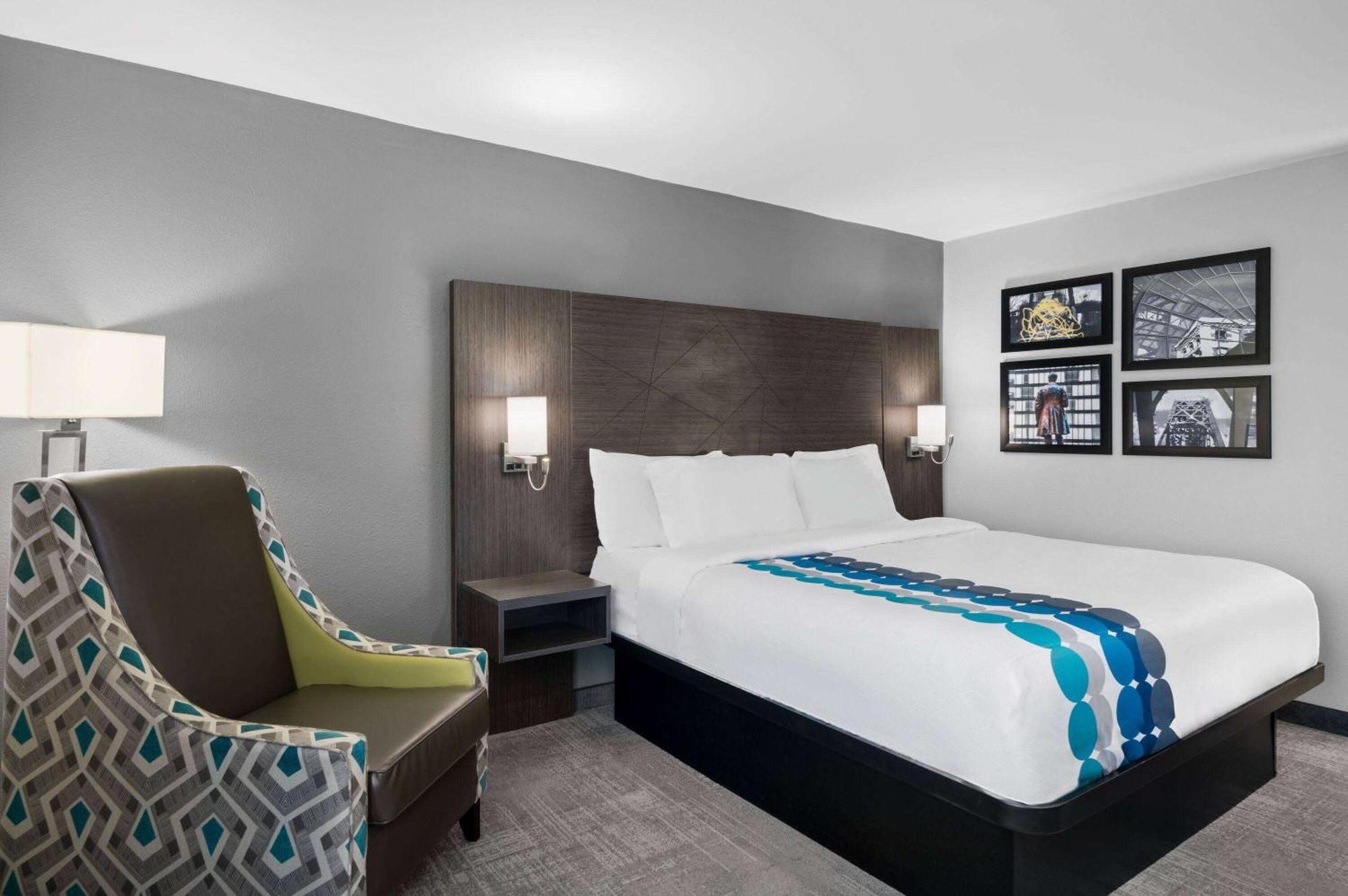 La Quinta Inn By Wyndham Indianapolis Airport Executive Dr Kültér fotó